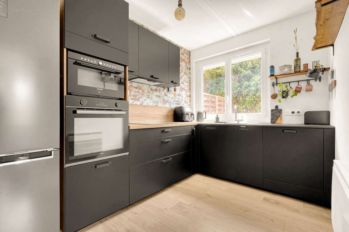 Maison à CASTELGINEST