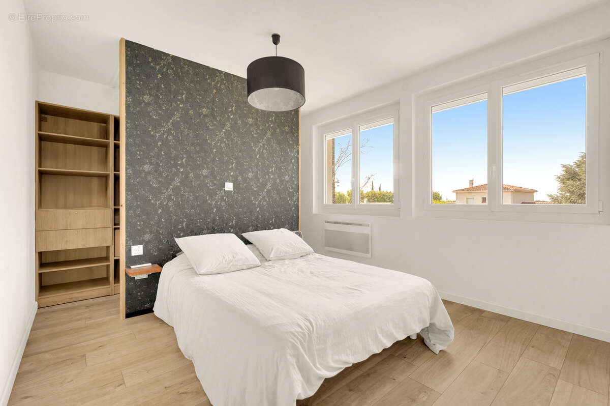 Maison à CASTELGINEST