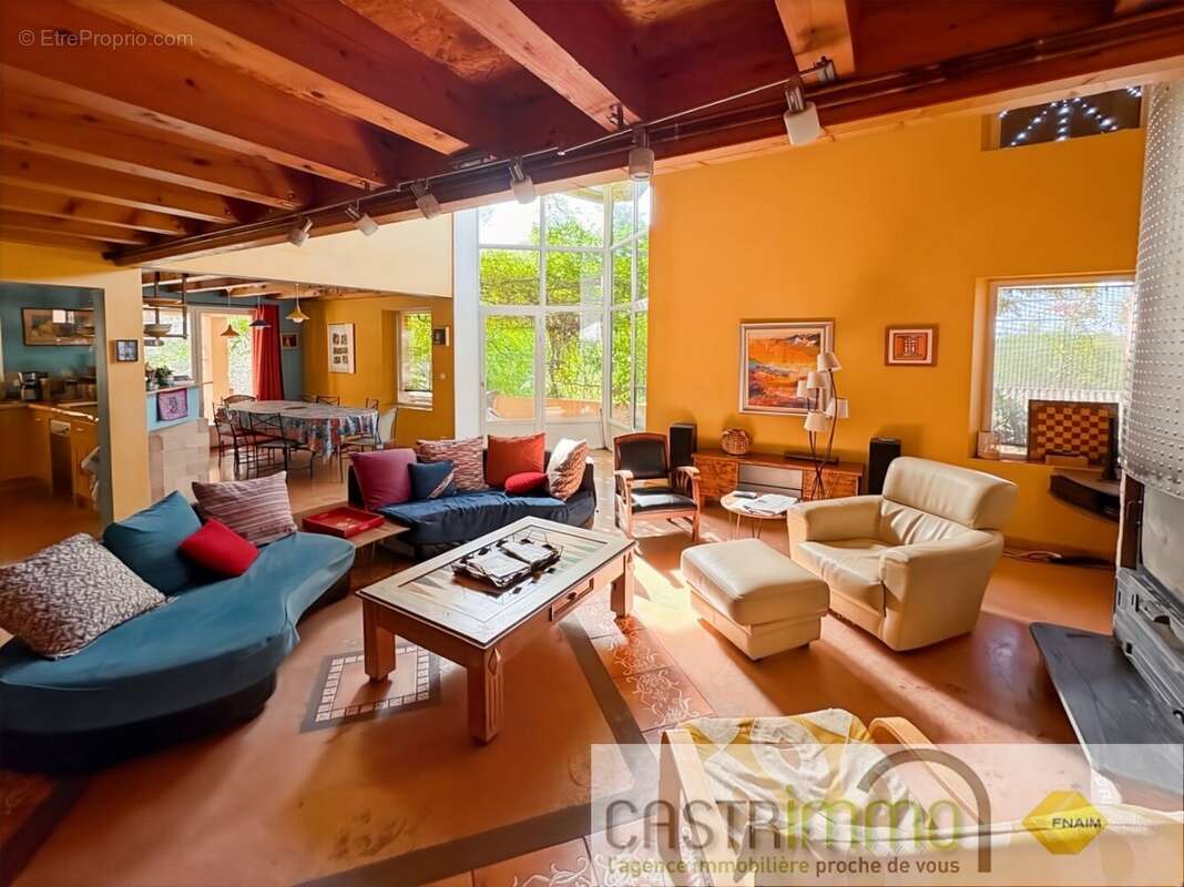 Maison à SAINT-VINCENT-DE-BARBEYRARGUES