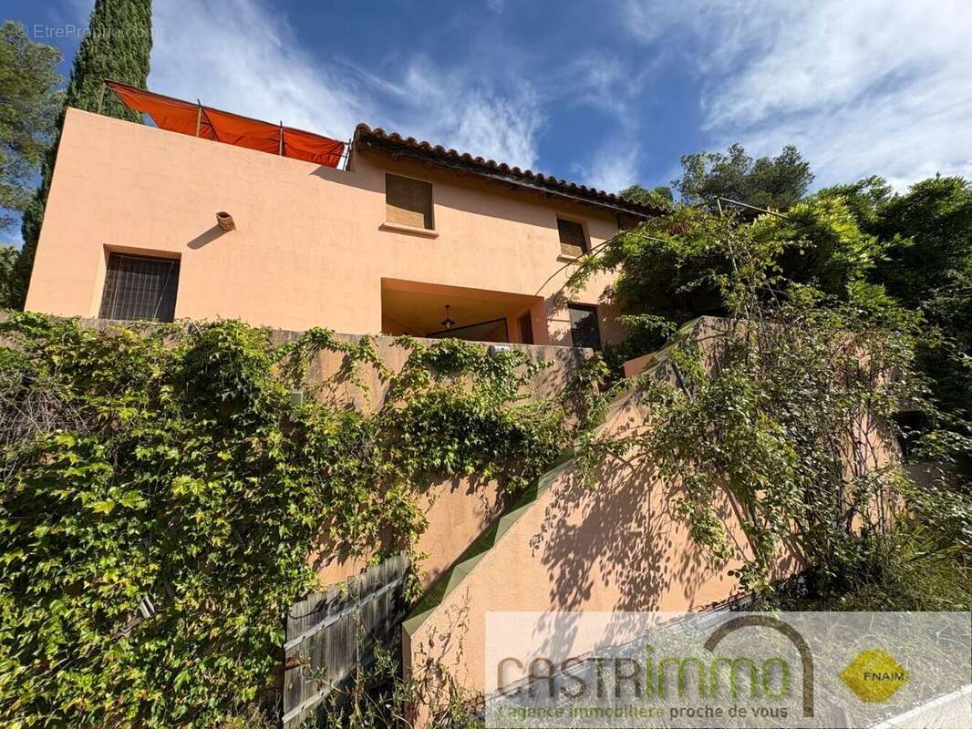 Maison à PRADES-LE-LEZ