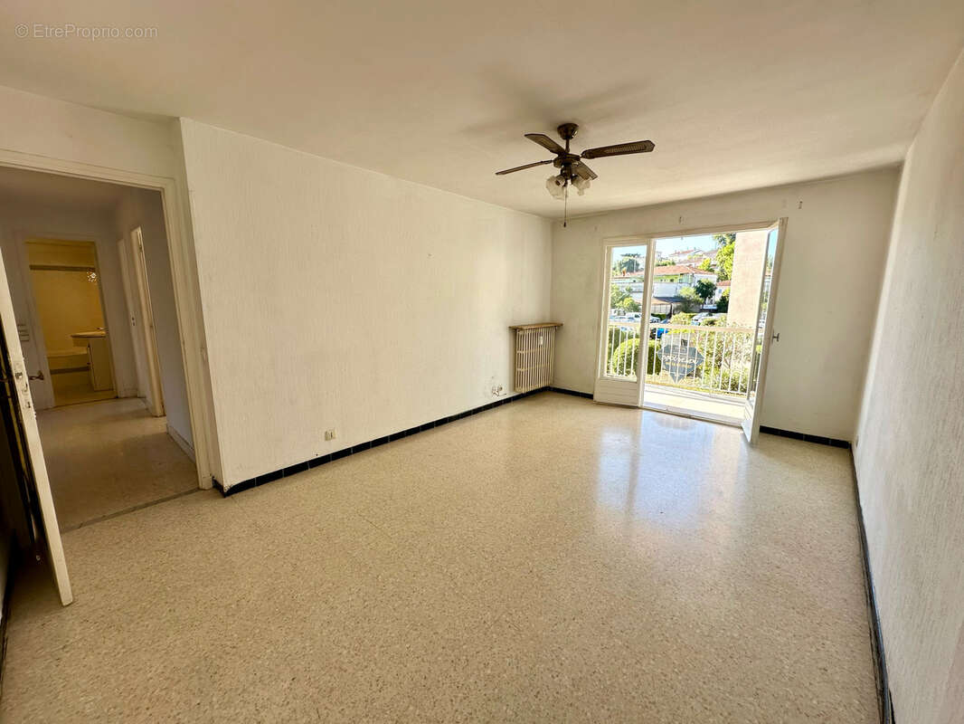 Appartement à CAGNES-SUR-MER