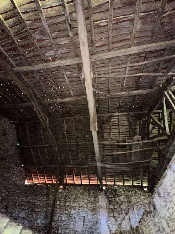 Maison à SAINT-PRIVAT-DES-PRES