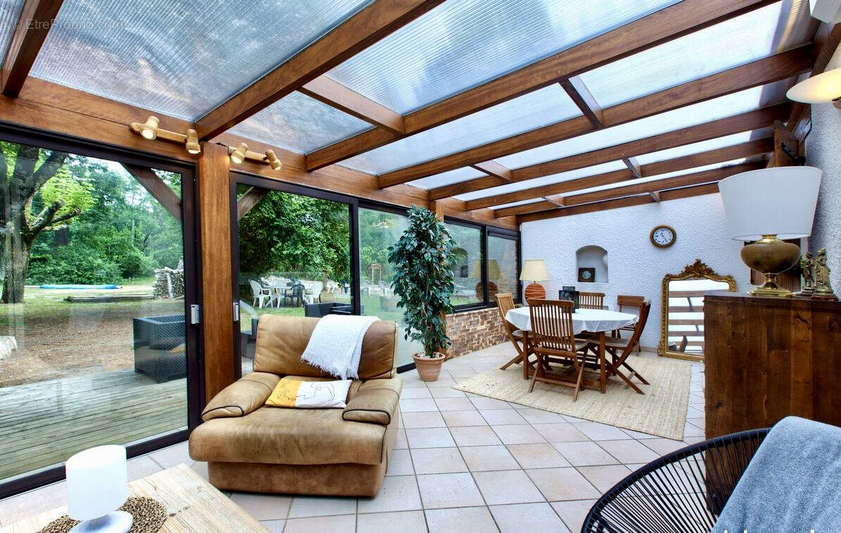 Maison à LE PIAN-MEDOC