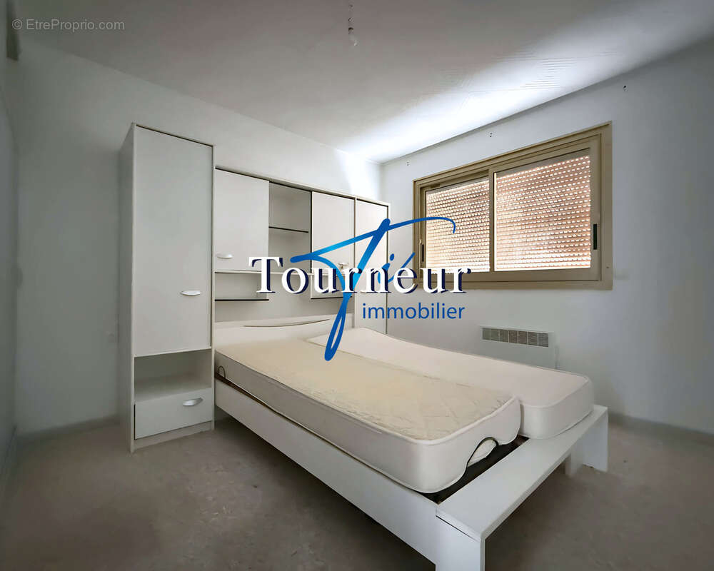 Appartement à SIX-FOURS-LES-PLAGES