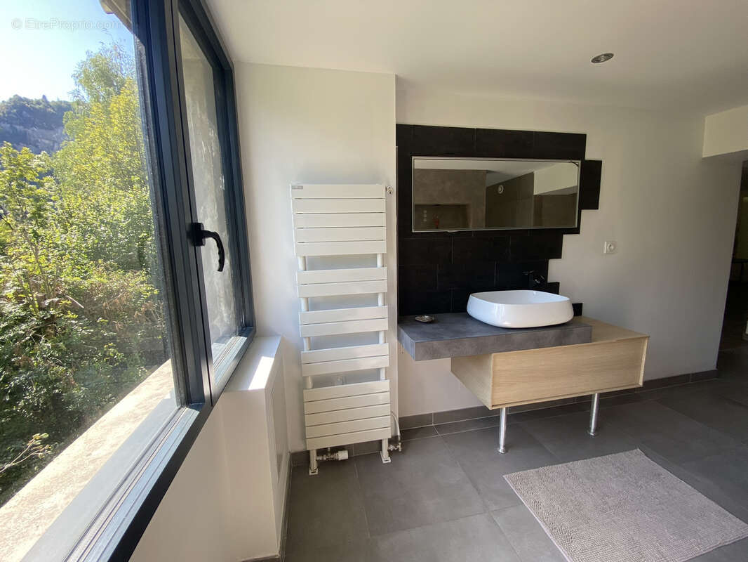 Appartement à SAINT-CLAUDE