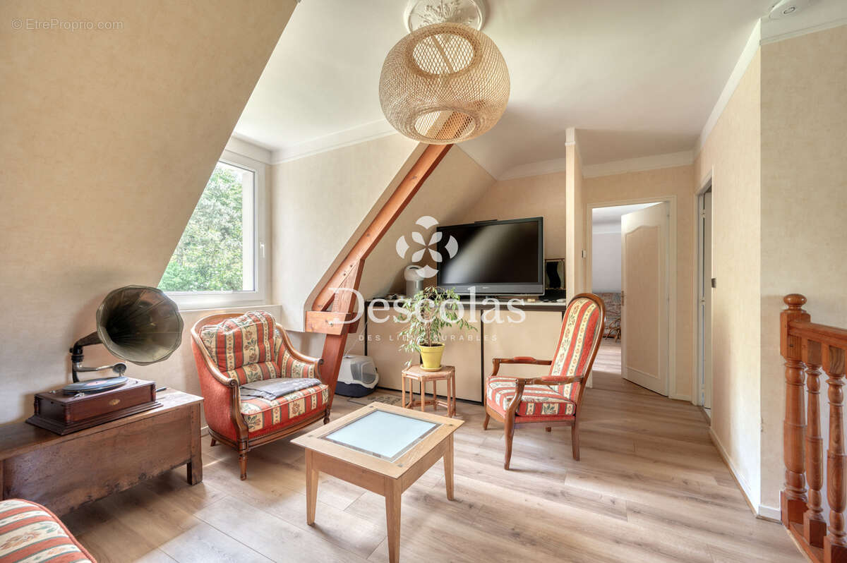 Maison à MARLY-LE-ROI