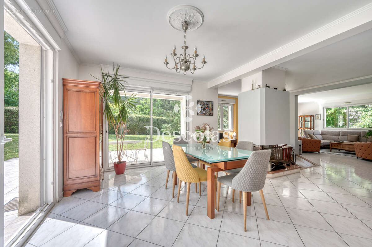 Maison à MARLY-LE-ROI