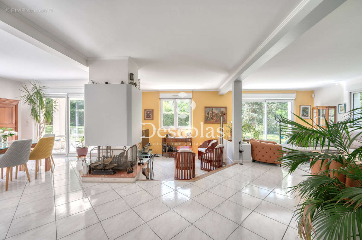 Maison à MARLY-LE-ROI