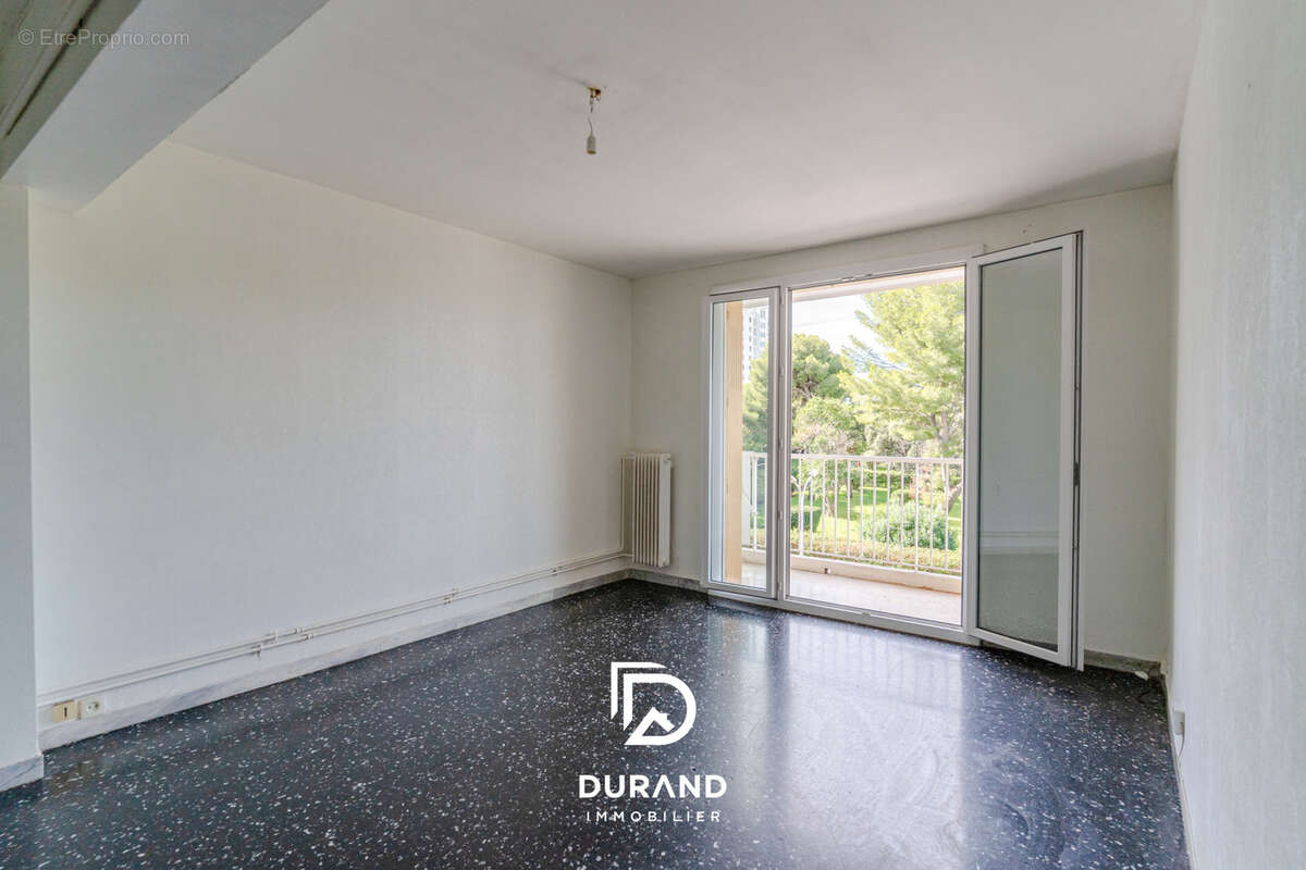 Appartement à MARSEILLE-10E