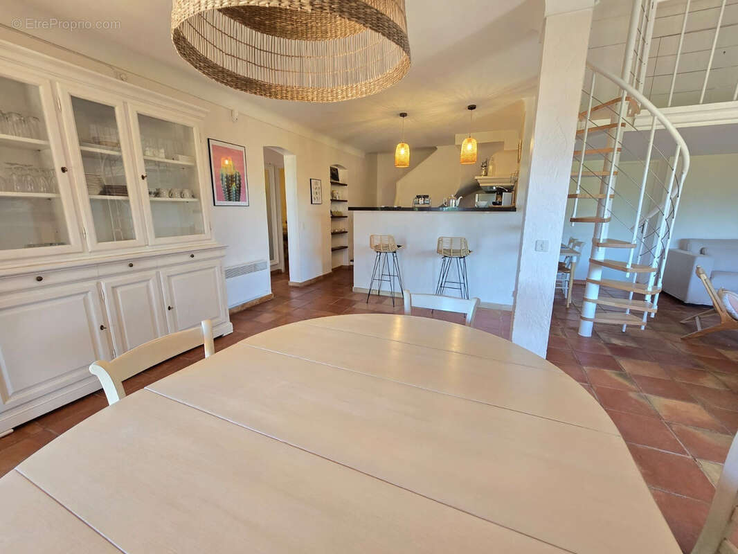 Maison à LA CROIX-VALMER