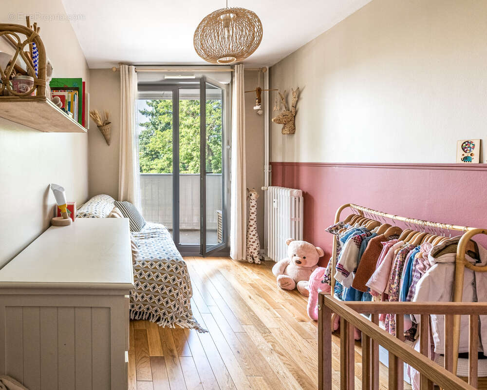 Appartement à LYON-9E