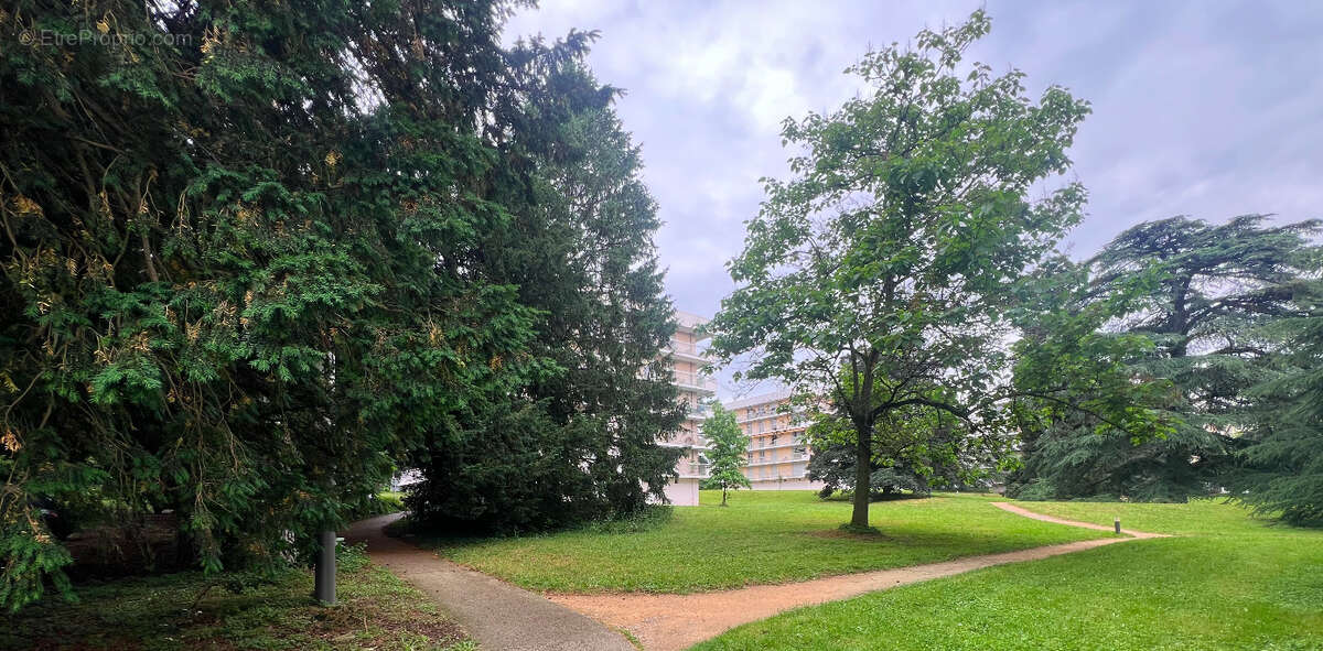 Appartement à LYON-9E