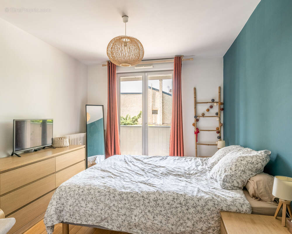 Appartement à LYON-9E
