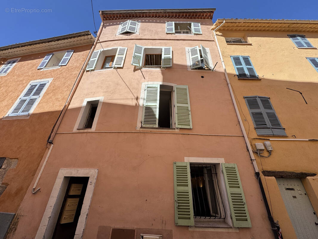 Appartement à DRAGUIGNAN