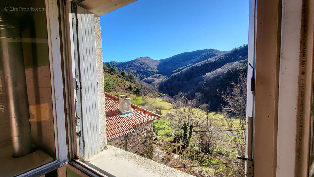 Maison à LE CHEYLARD