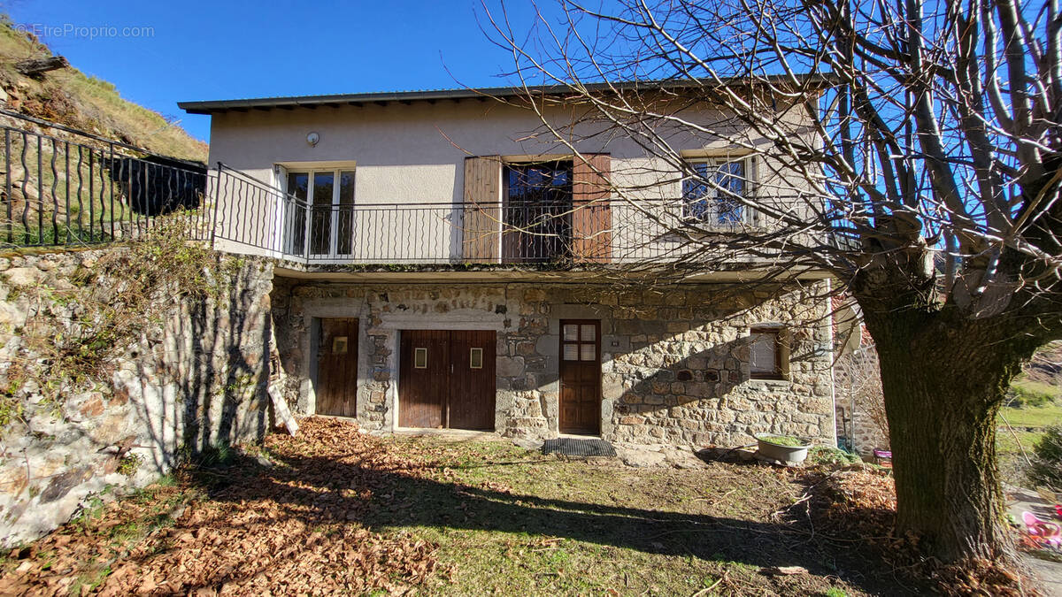 Maison à LE CHEYLARD