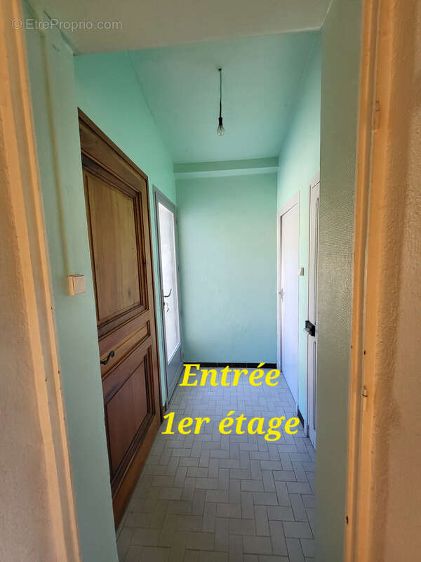 Maison à SAINT-MARTIN-DE-VALAMAS