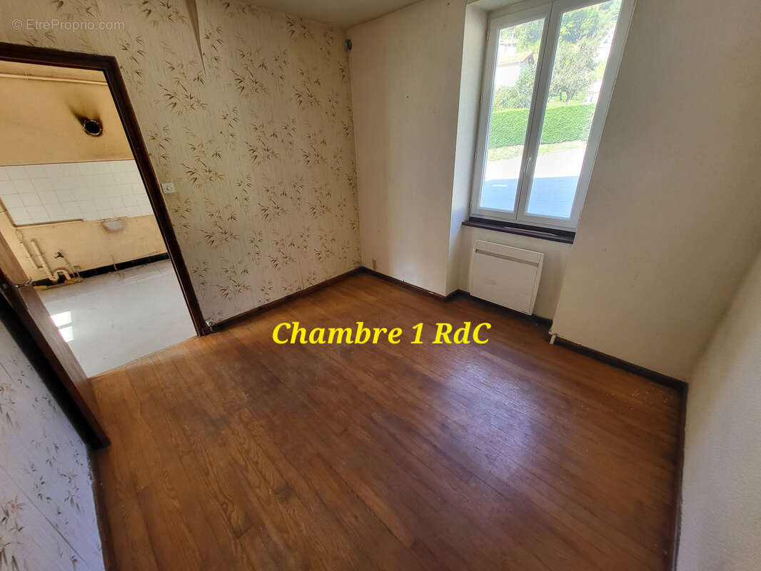 Maison à SAINT-MARTIN-DE-VALAMAS