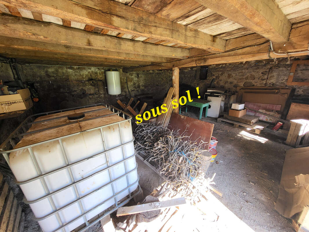 Maison à SAINT-MARTIN-DE-VALAMAS