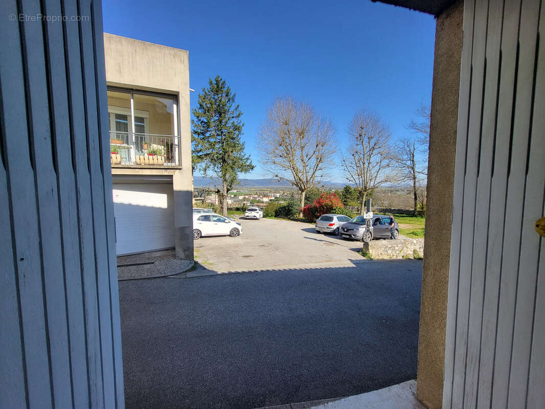 Maison à LIVRON-SUR-DROME