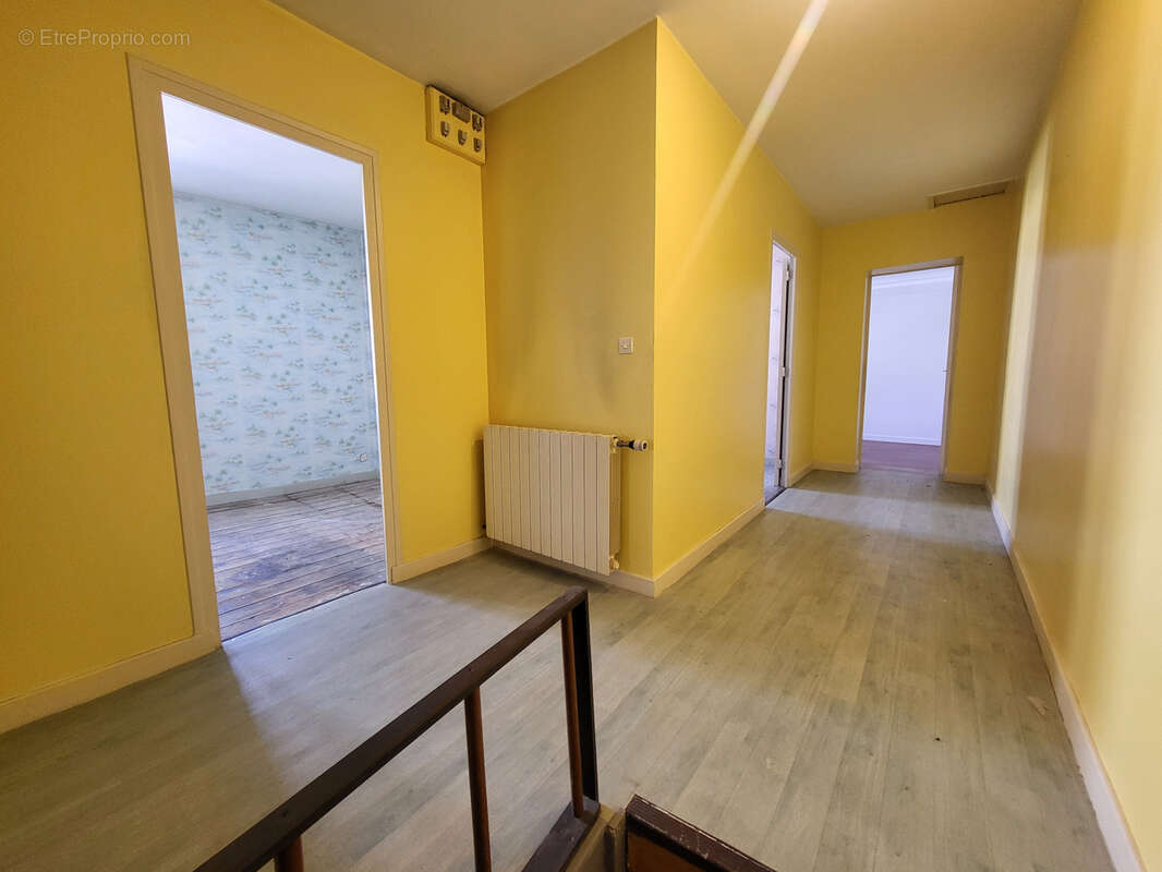 Maison à LIVRON-SUR-DROME