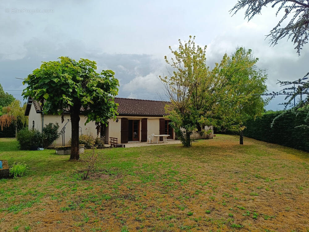 Maison à BELLERIVE-SUR-ALLIER