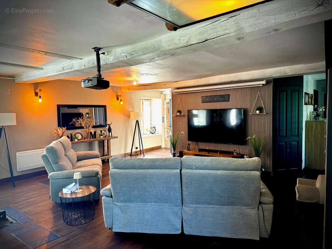 Maison à VALLENTIGNY