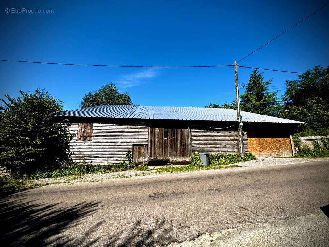 Maison à VALLENTIGNY