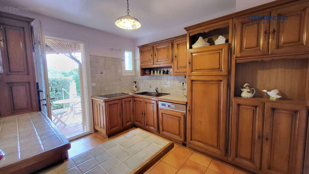 szentendrei immobilier villa à vendre saint series - Maison à SAINT-SERIES