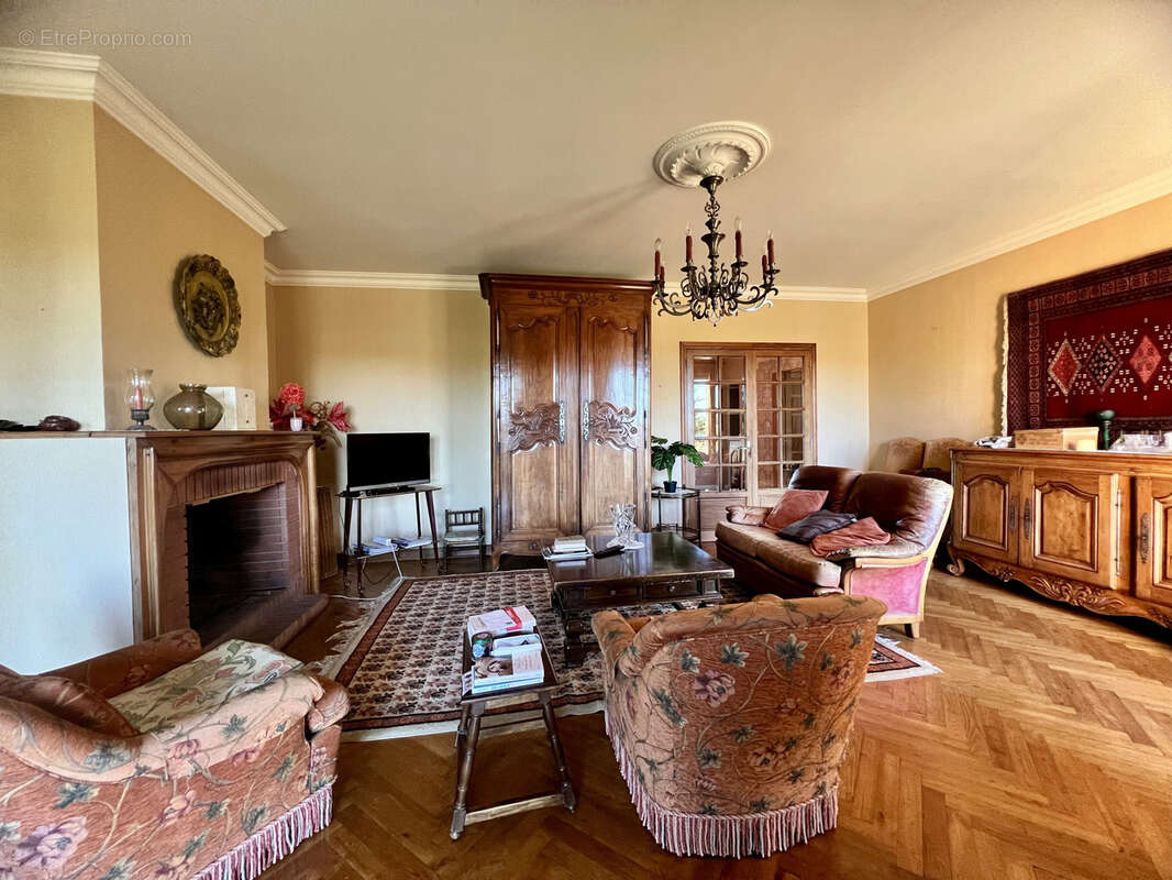 Maison à L&#039;ISLE-JOURDAIN