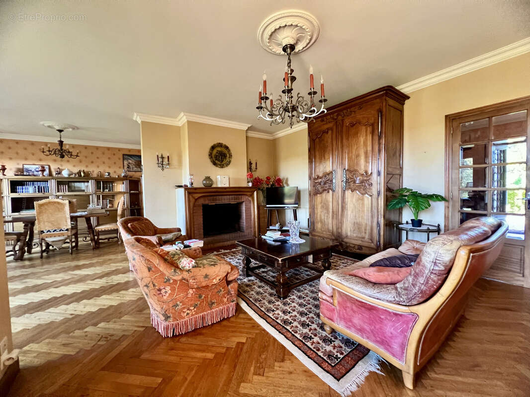 Maison à L&#039;ISLE-JOURDAIN