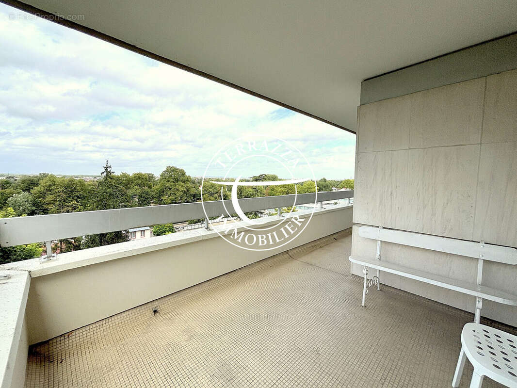 Appartement à BOUGIVAL