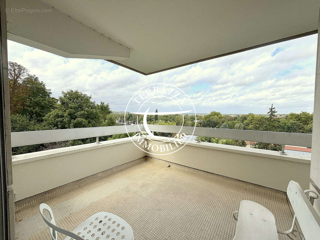 Appartement à BOUGIVAL