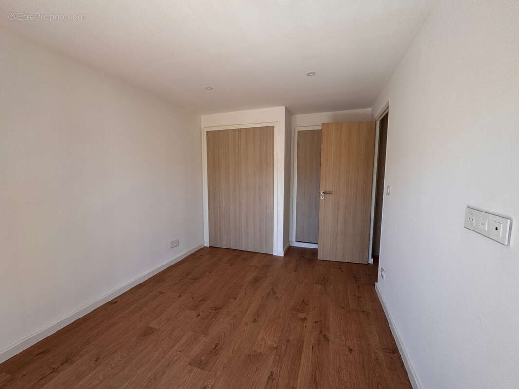 Appartement à SIX-FOURS-LES-PLAGES