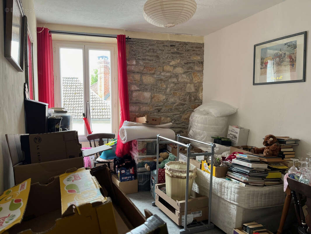 Maison à SAVIGNAC-LEDRIER