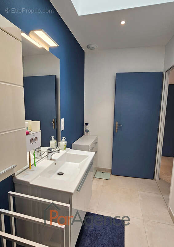 Maison à VAUX-SUR-MER