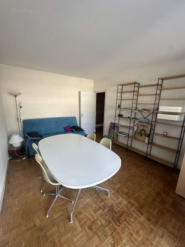 Appartement à VAUX-LE-PENIL
