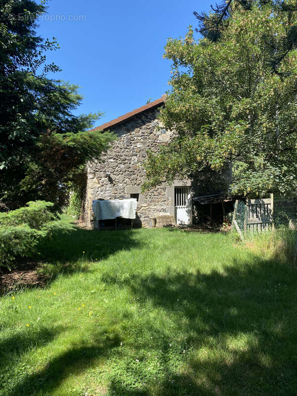 Maison à ARPAJON-SUR-CERE