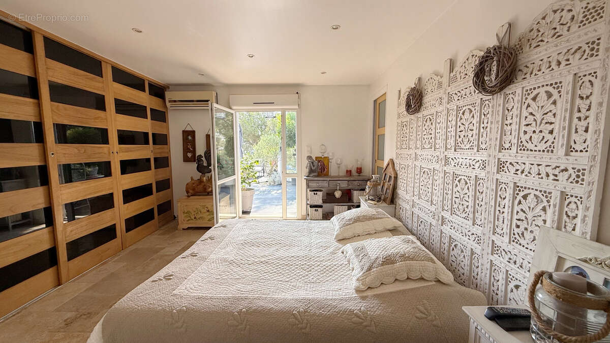 Maison à SAINT-MANDRIER-SUR-MER