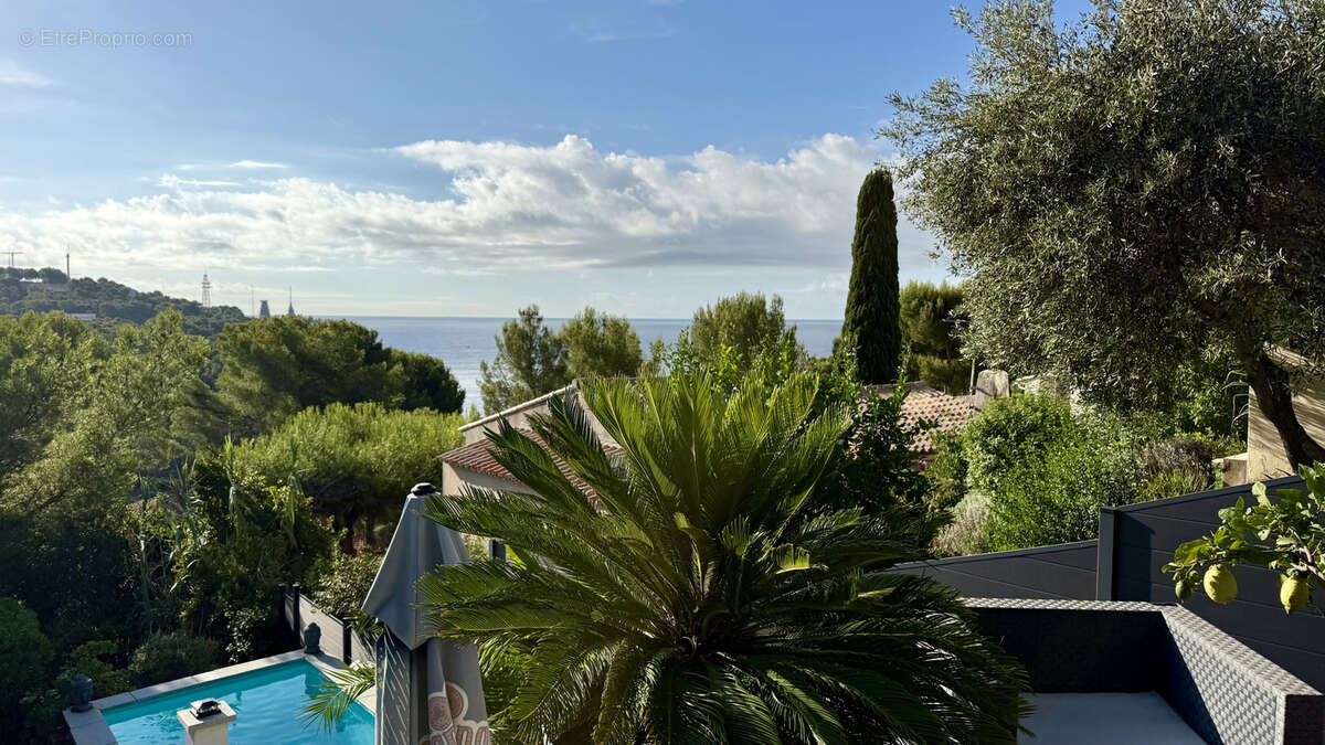 Maison à SAINT-MANDRIER-SUR-MER