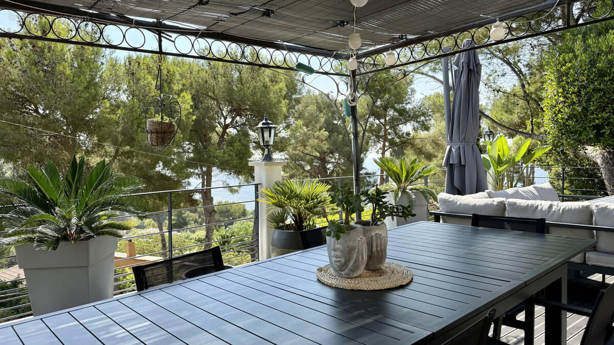 Maison à SAINT-MANDRIER-SUR-MER