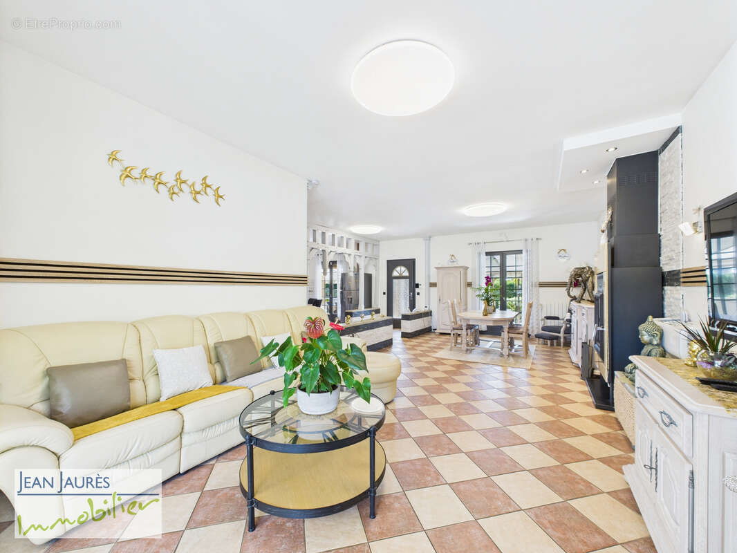 Maison à LES BORDES-AUMONT