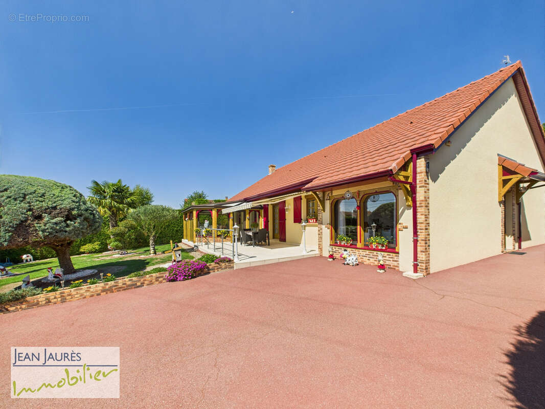 Maison à LES BORDES-AUMONT