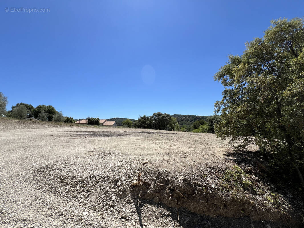 Terrain à VENTEROL