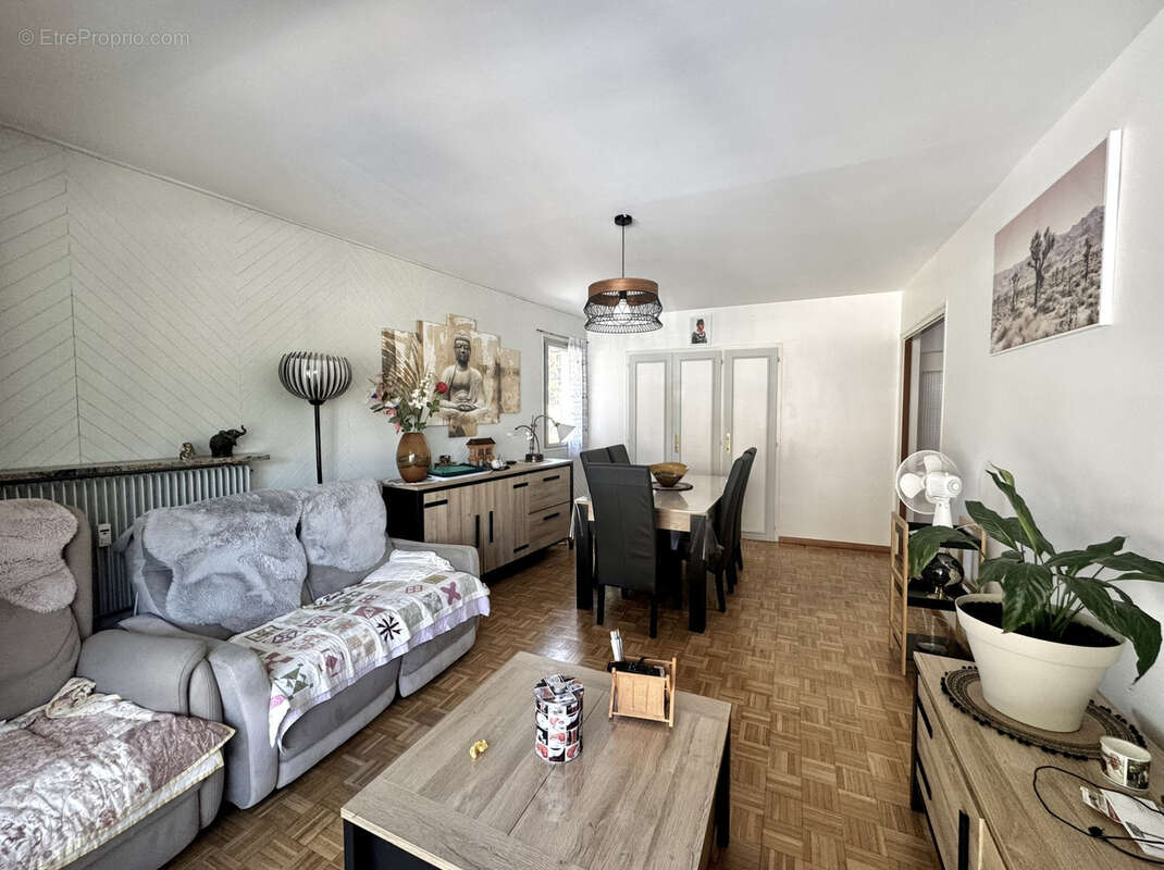 Appartement à SAINT-JEOIRE