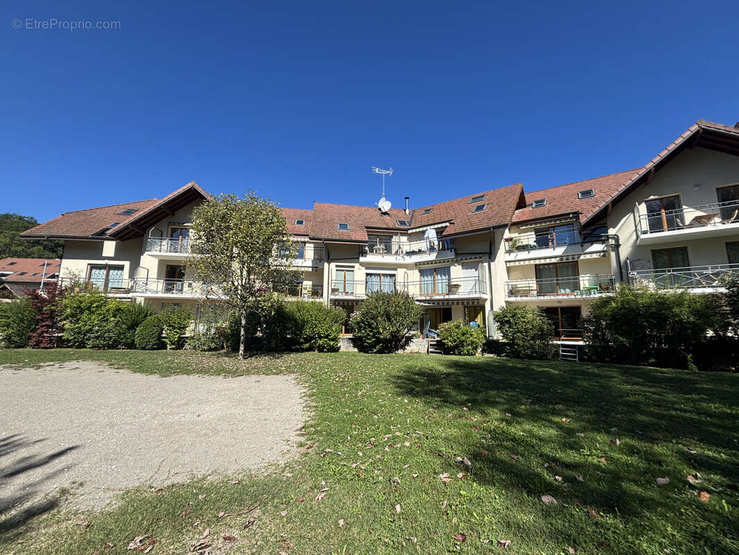 Appartement à GROISY