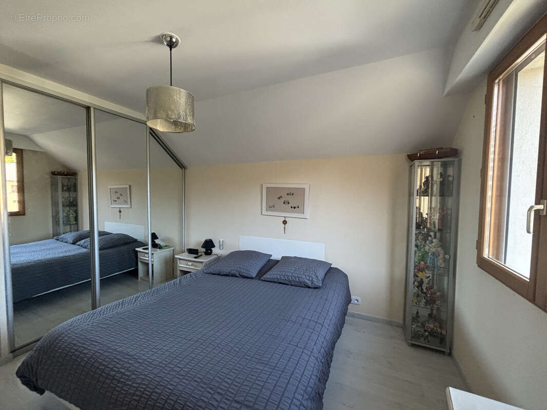 Appartement à GROISY