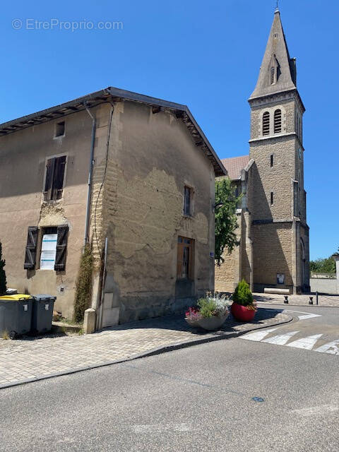 Maison à TIGNIEU-JAMEYZIEU