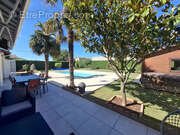 Maison à AUBERIVES-SUR-VAREZE