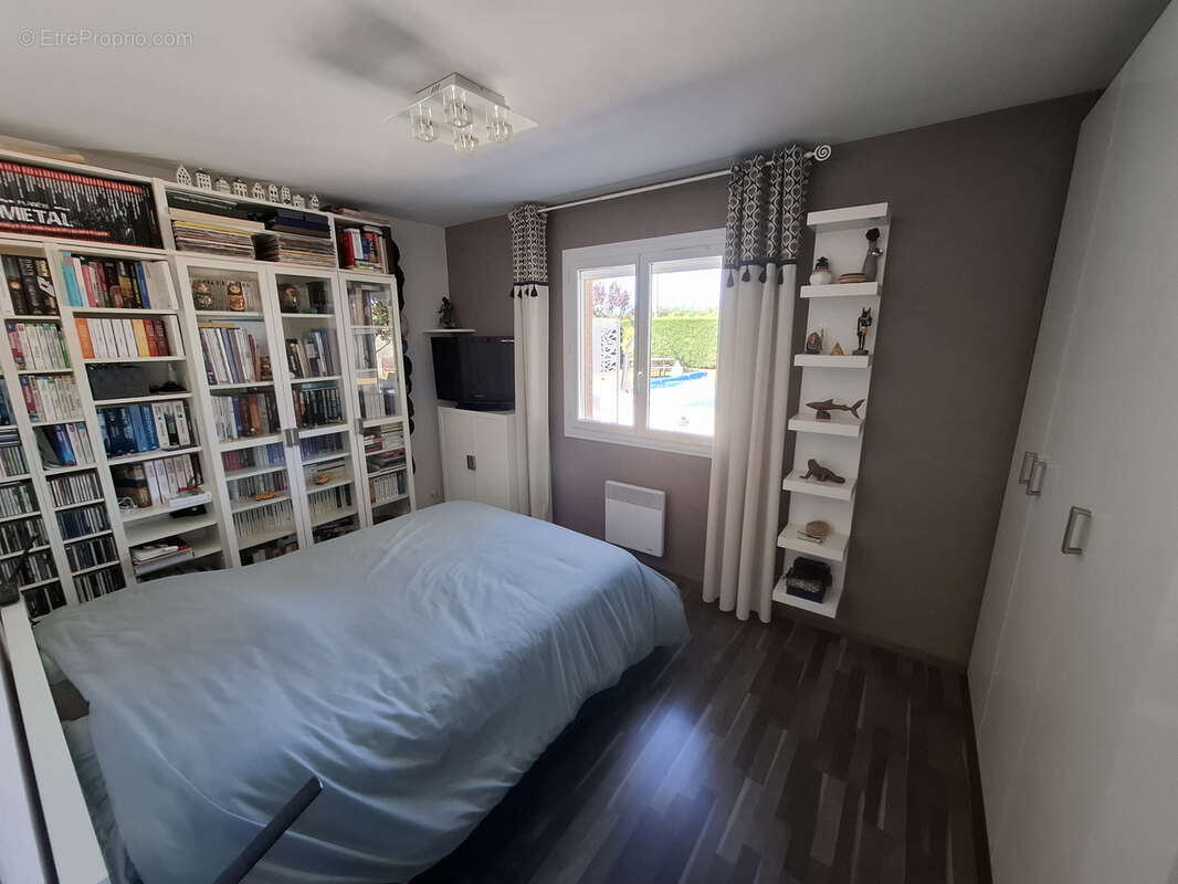 Maison à AUBERIVES-SUR-VAREZE